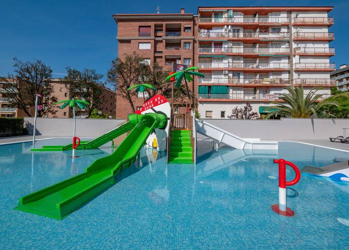 Fenals Garden Hotel