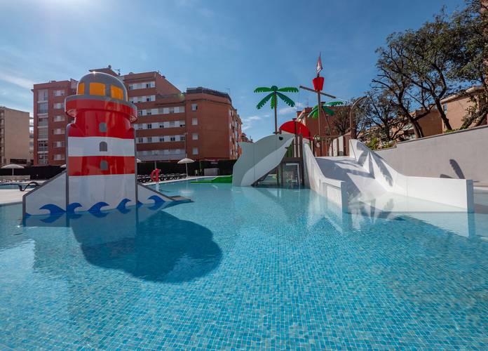 Fenals Garden Hotel