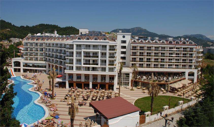 Grand Ideal Premium