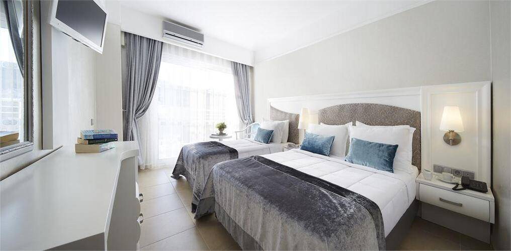 Grand Ideal Premium