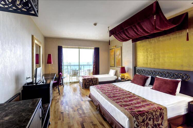 Horus Paradise Luxury Resort