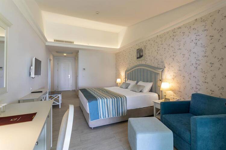Horus Paradise Luxury Resort