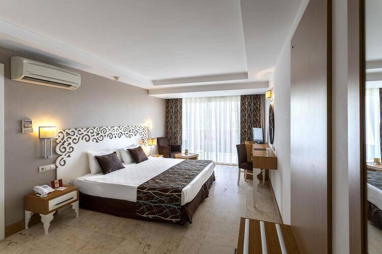 Horus Paradise Luxury Resort