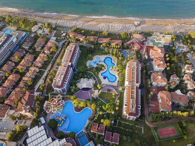 Horus Paradise Luxury Resort