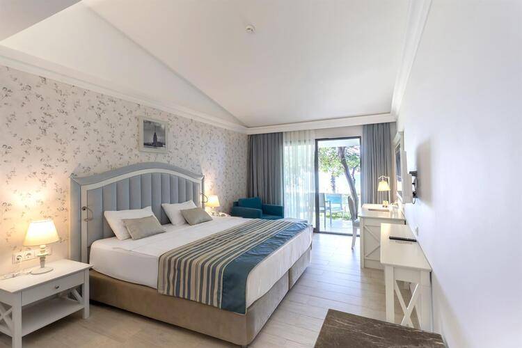 Horus Paradise Luxury Resort