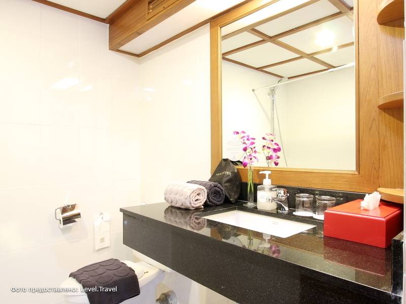 Фотография Kamala Beach Hotel & Resort