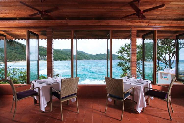 Mom Tri's Villa Royale