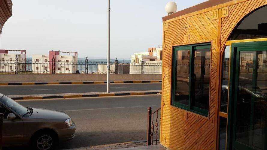 Sea View Hotel