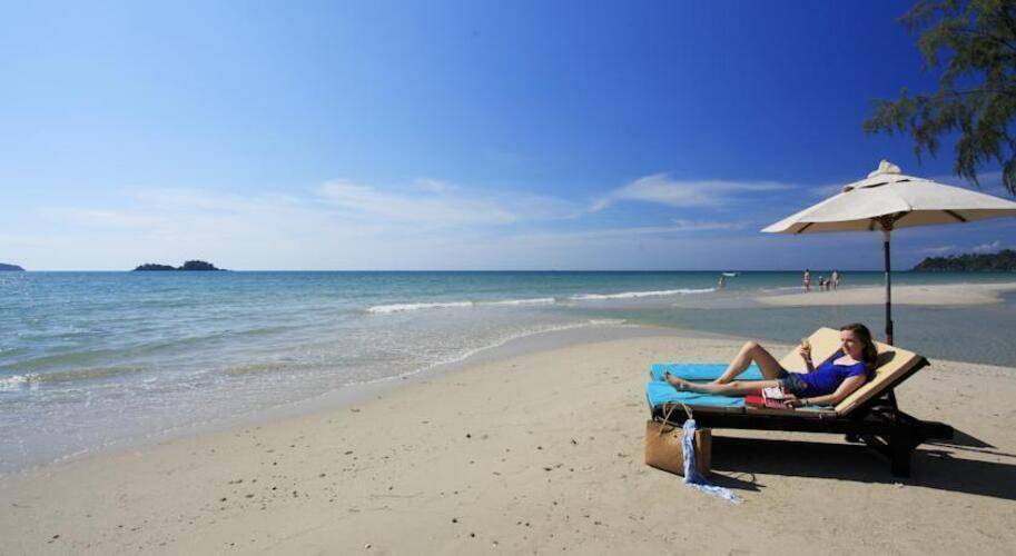 Centara Koh Chang Tropicana Resort