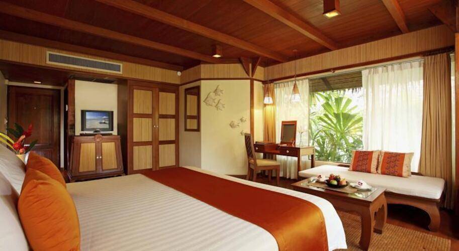 Centara Koh Chang Tropicana Resort