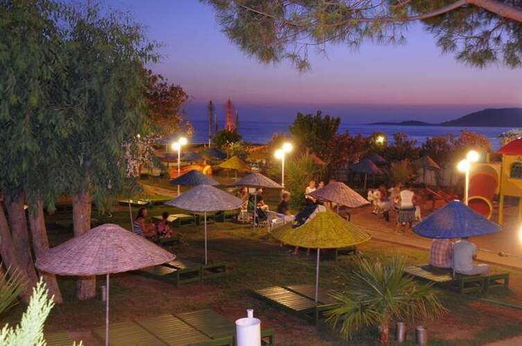 Hotel Grand Efe
