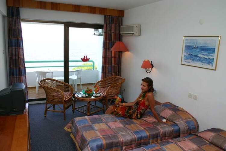 Hotel Grand Efe