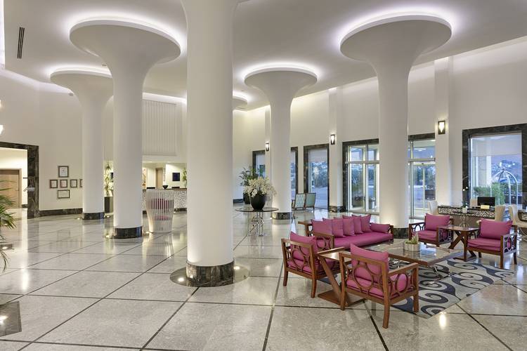 Xanadu Island Hotel