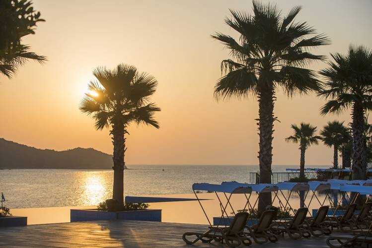 Xanadu Island Hotel