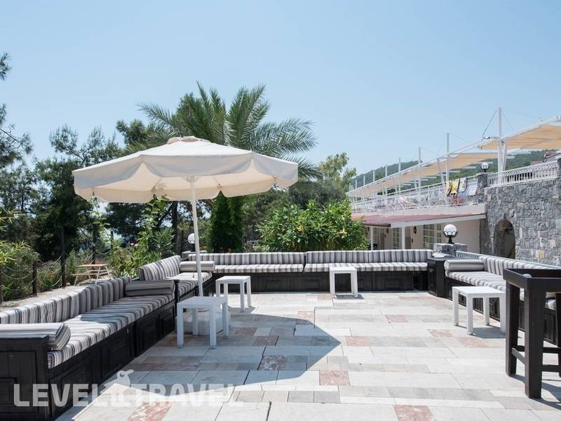 Фотография Nicholas Park Hotel
