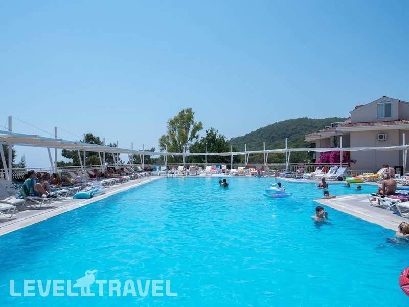 Фотография Nicholas Park Hotel
