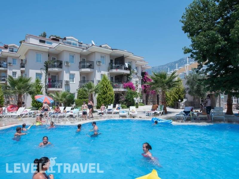 Фотография Nicholas Park Hotel