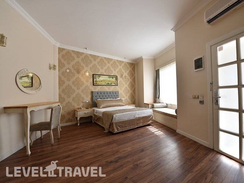 Фотография Nicholas Park Hotel