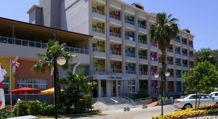 Vela Hotel