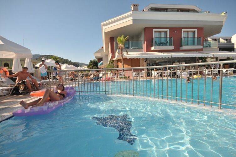 Pasabey Hotel