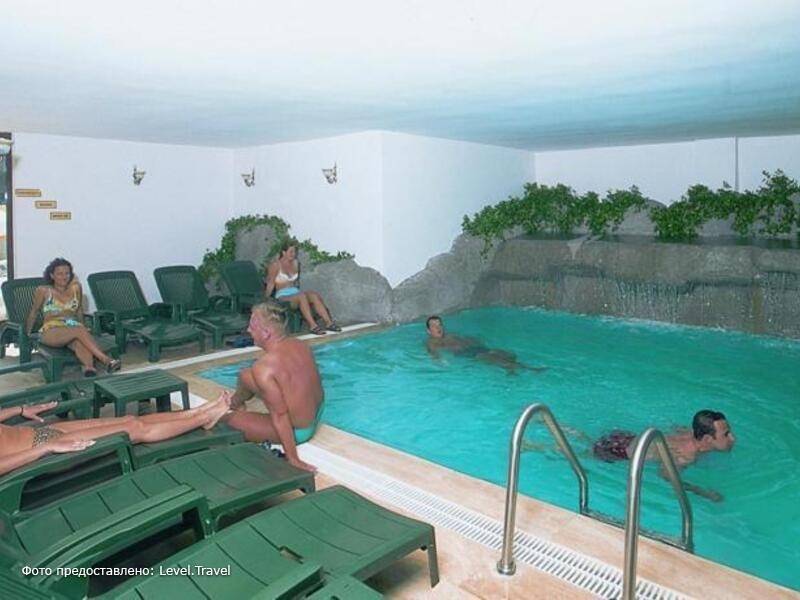 Фотография Hera Beach Hotel