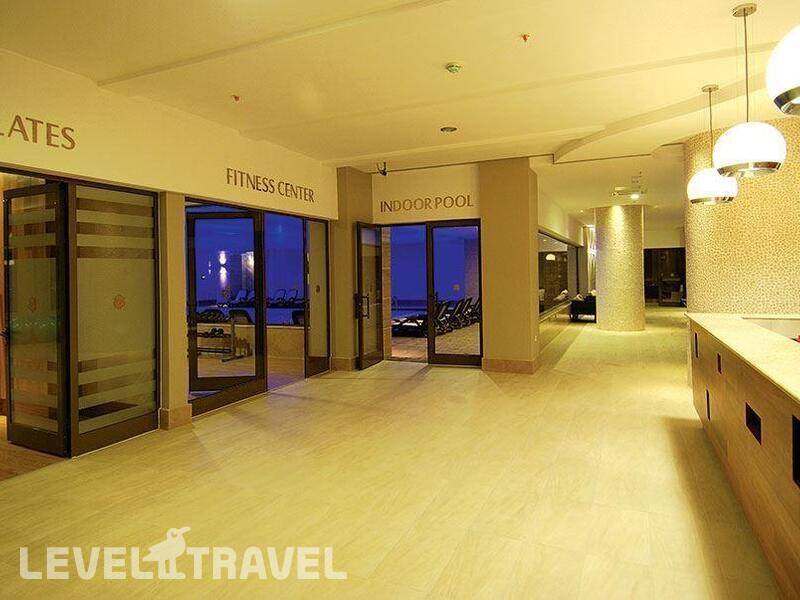 Фотография Commodore Elite Suite & Spa (Adults Only 18+)