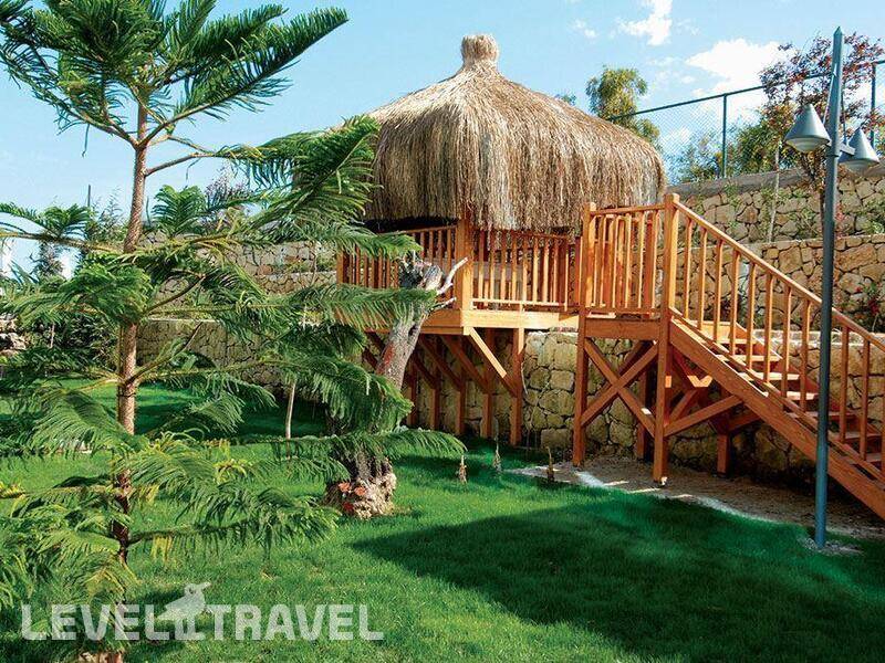Фотография Commodore Elite Suite & Spa (Adults Only 18+)