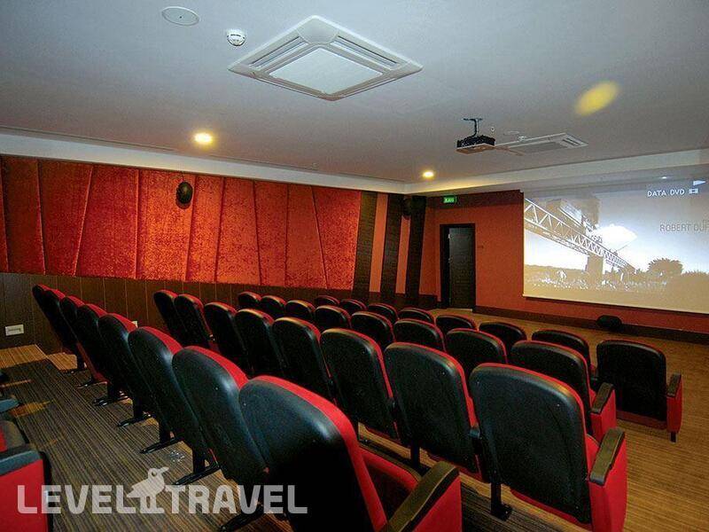 Фотография Commodore Elite Suite & Spa (Adults Only 18+)