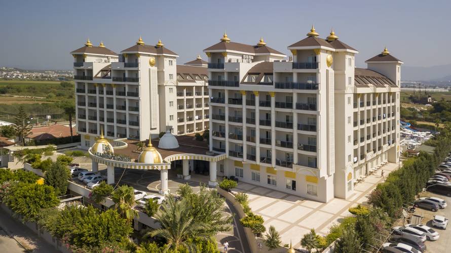 Lake & River Side Hotel & Spa