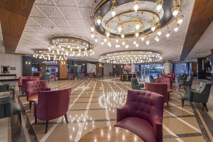 Lake & River Side Hotel & Spa