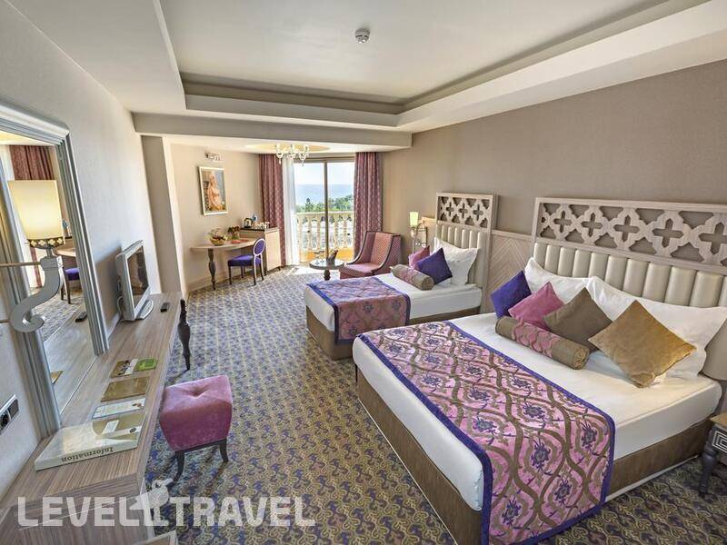 Фотография Royal Alhambra Palace Hotel