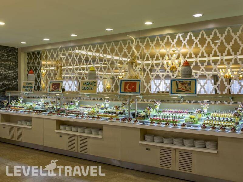 Фотография Royal Alhambra Palace Hotel