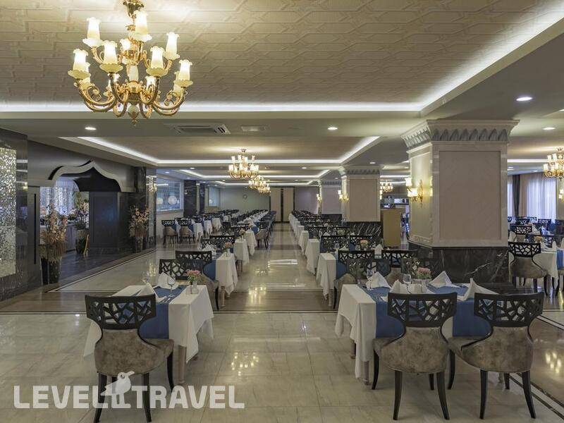 Фотография Royal Alhambra Palace Hotel