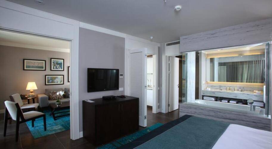 Sundance Suites Hotel