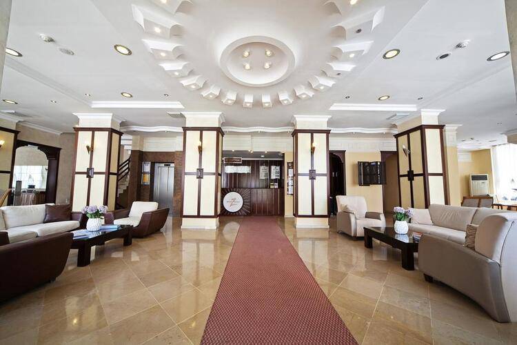 Selen Hotel