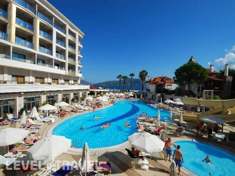 Фотография Golden Rock Beach Hotel