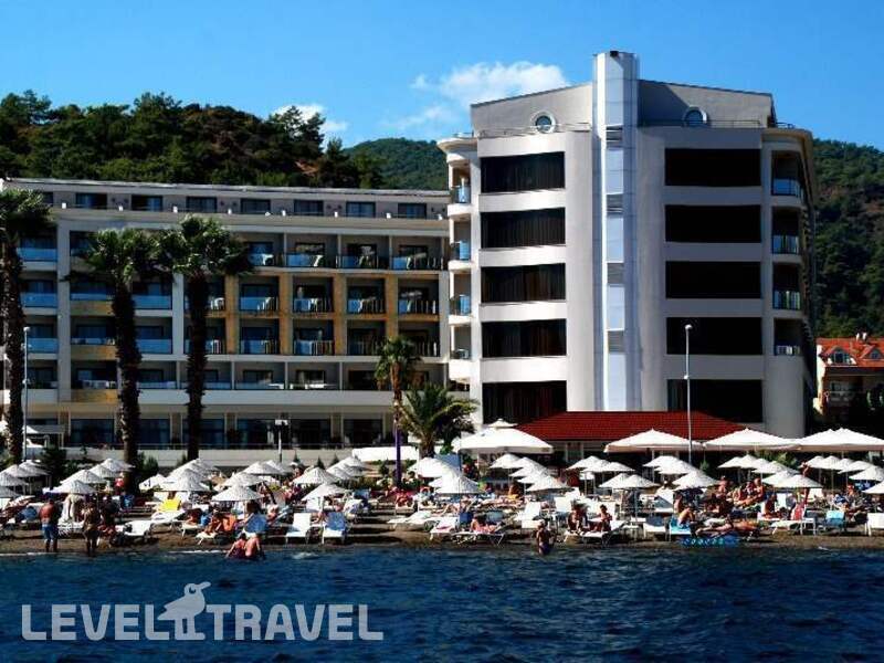 Фотография Golden Rock Beach Hotel