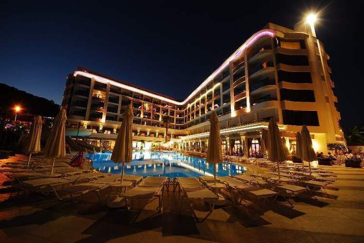 Golden Rock Beach Hotel
