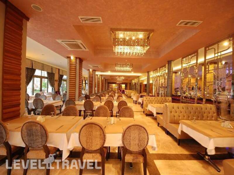 Фотография Golden Rock Beach Hotel