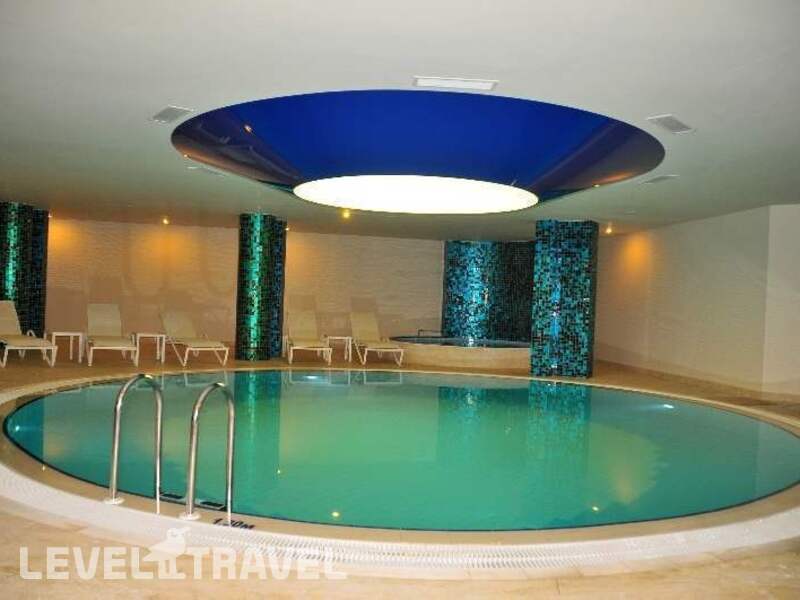 Фотография Golden Rock Beach Hotel