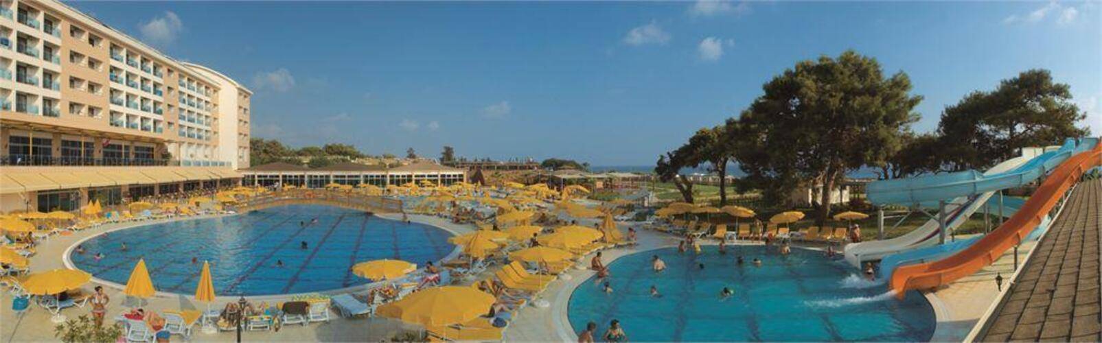 Casa Fora Beach Resort (Ex.Laphetos Beach Resort & Spa)