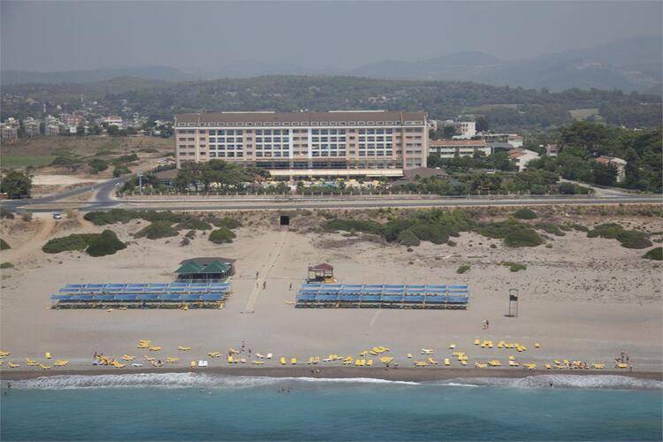 Casa Fora Beach Resort (Ex.Laphetos Beach Resort & Spa)