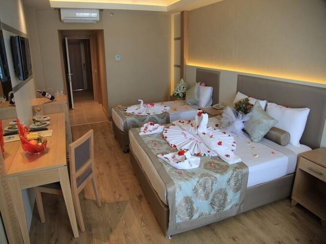 Kahya Aqua Resort & Spa