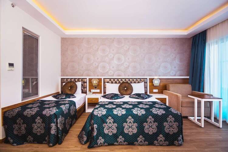 Diamond Hill Resort Hotel