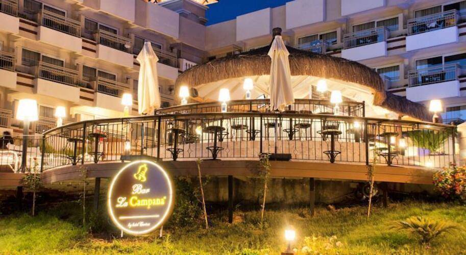 Carina Hotel