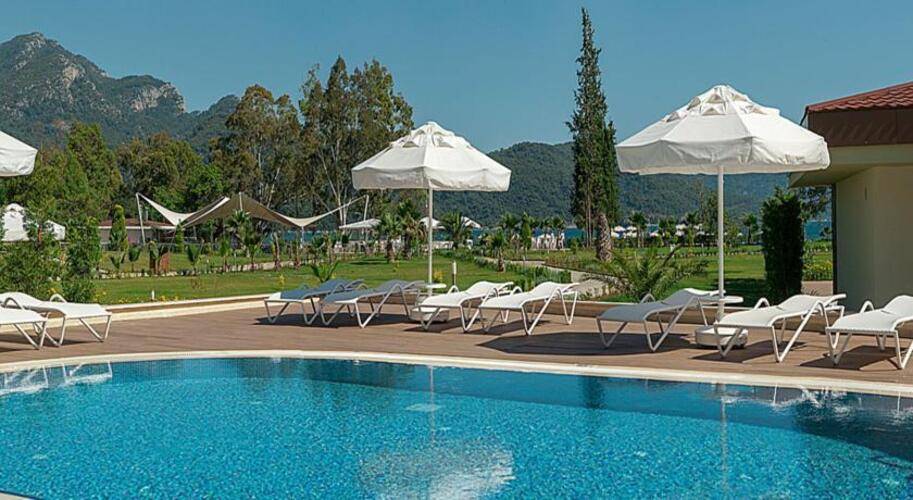 Marmaris Resort Deluxe Hotel