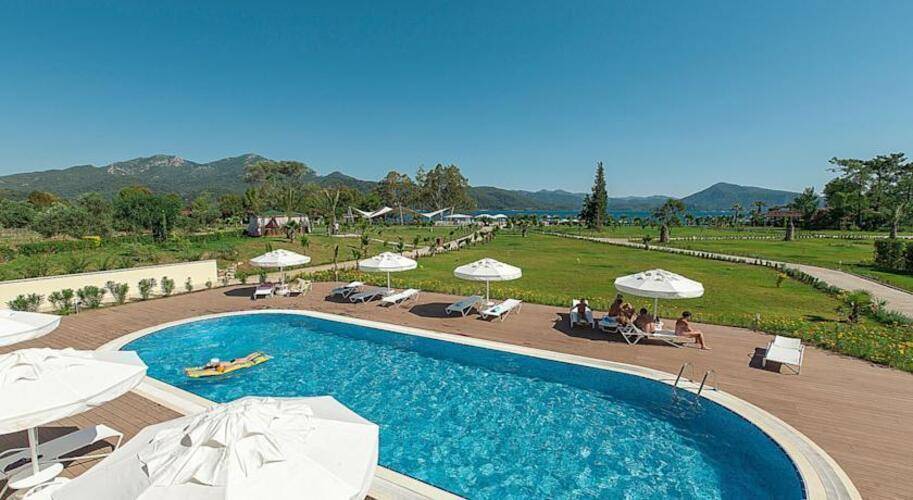 Marmaris Resort Deluxe Hotel