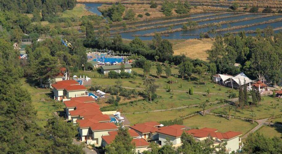 Marmaris Resort Deluxe Hotel
