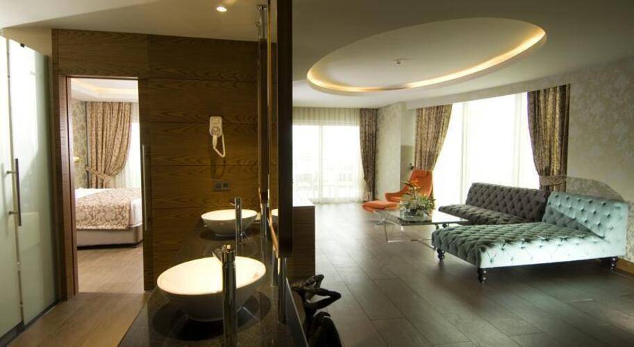 Casa De Maris Spa & Resort Hotel (Adults Only 16+)