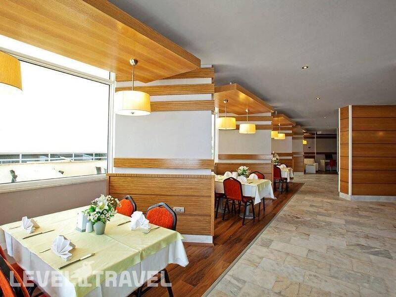 Фотография Sol Beach Hotel (Adults Only 16+) Фотография Sol Beach Hotel (Adults Only 16+)